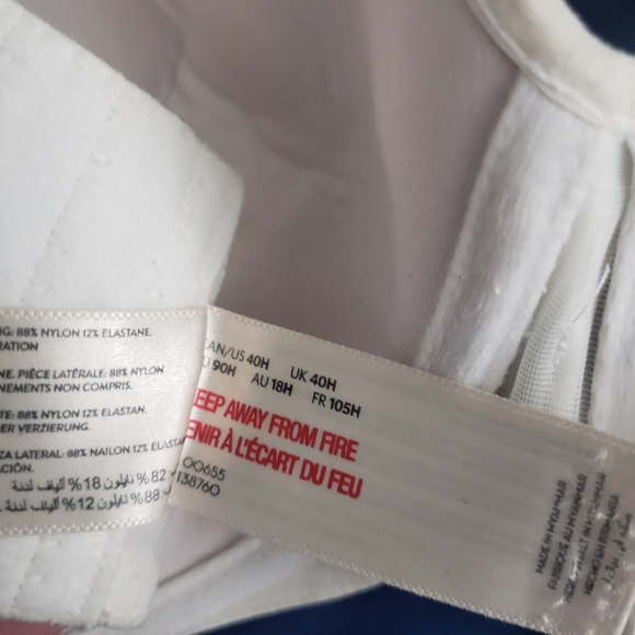 40 H Déesse t-shirt bra. WHITE - Picture 4 of 4